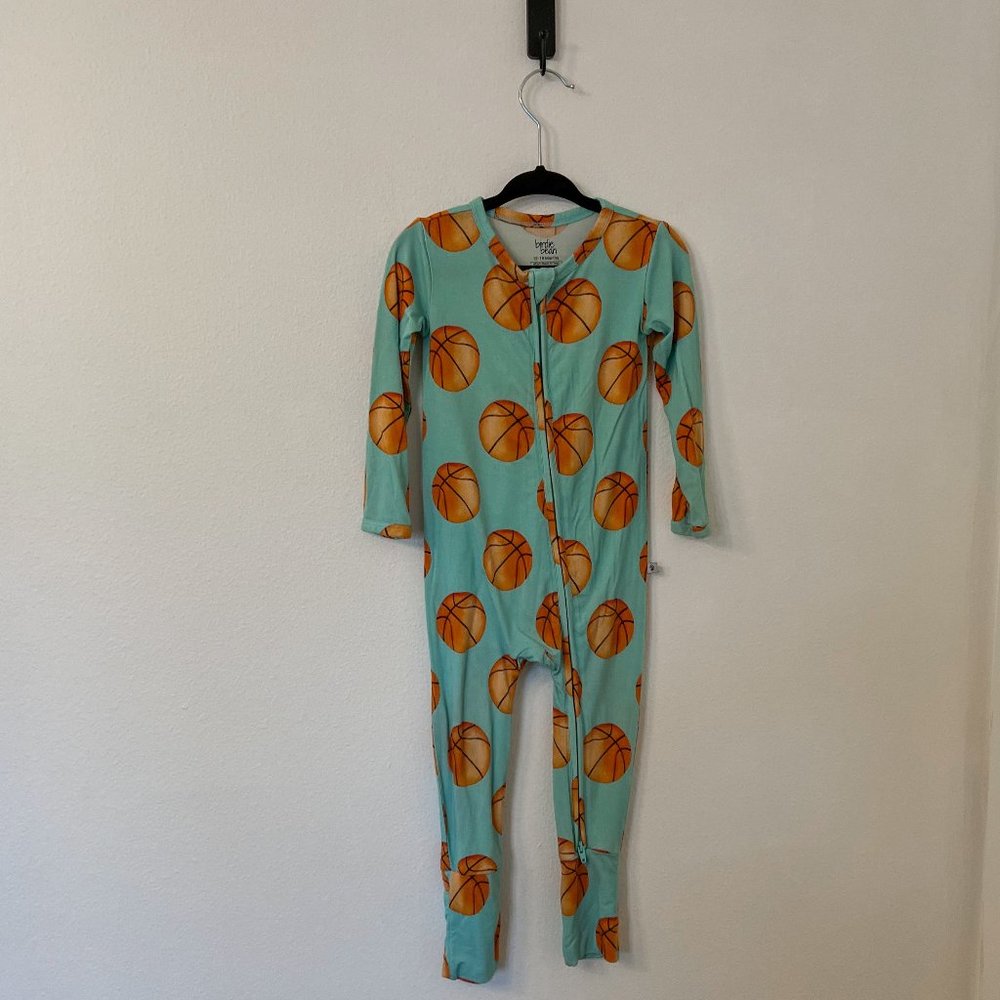 Birdie Bean Basketball Bamboo Footie‎